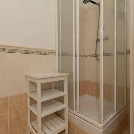 Apartament Roma 24 - Affitti Brevi Italia Lecco